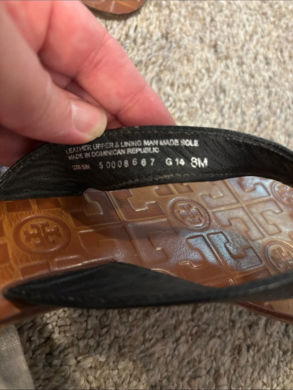 Tory Burch Black Thora Leather Flip Flops with Gold Logo Medallion 8